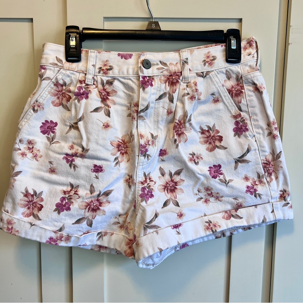 American Eagle Outfitters Floral High Waist Mom Shorts Sz 8